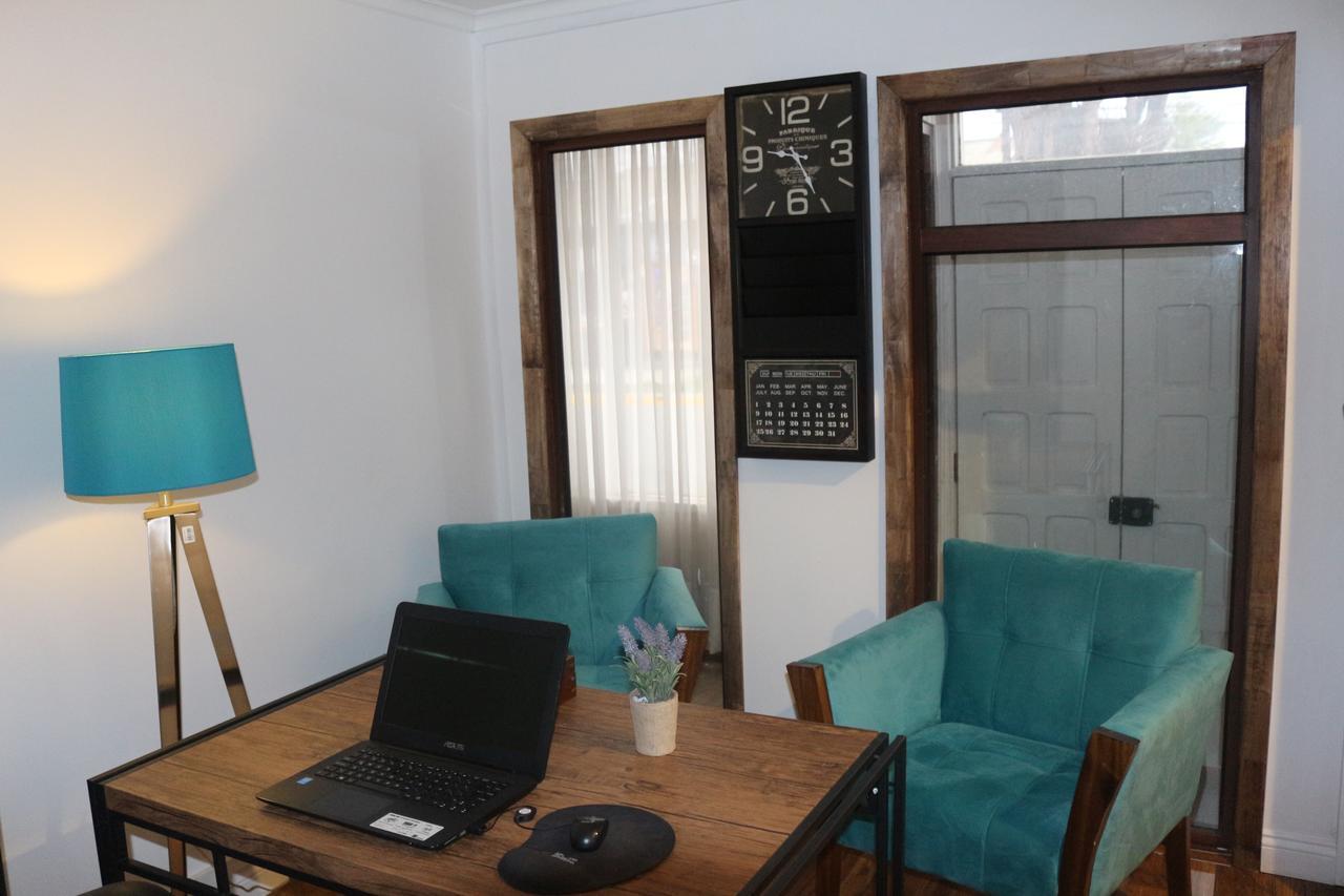 Casa De La Patagonia Hotel Пуерто Наталес Екстериор снимка