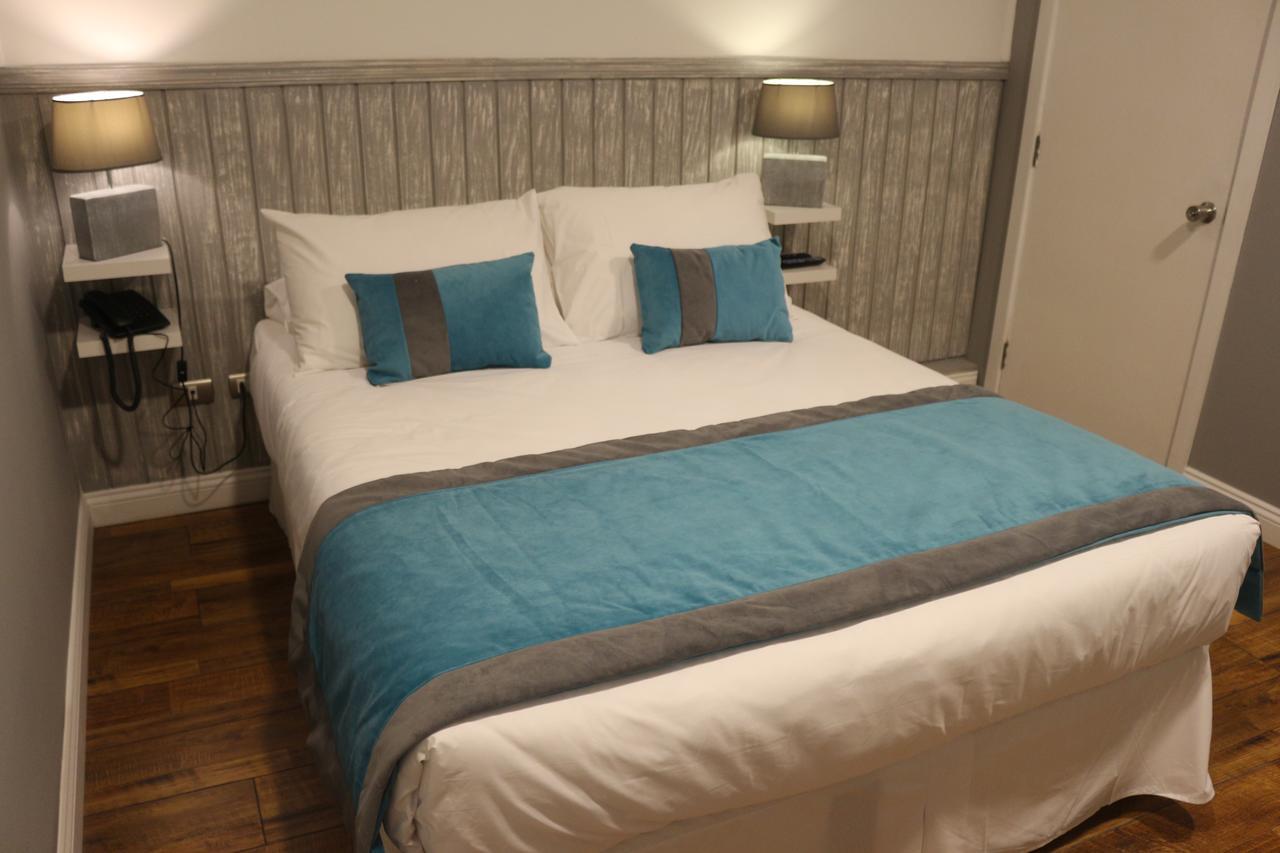 Casa De La Patagonia Hotel Пуерто Наталес Екстериор снимка