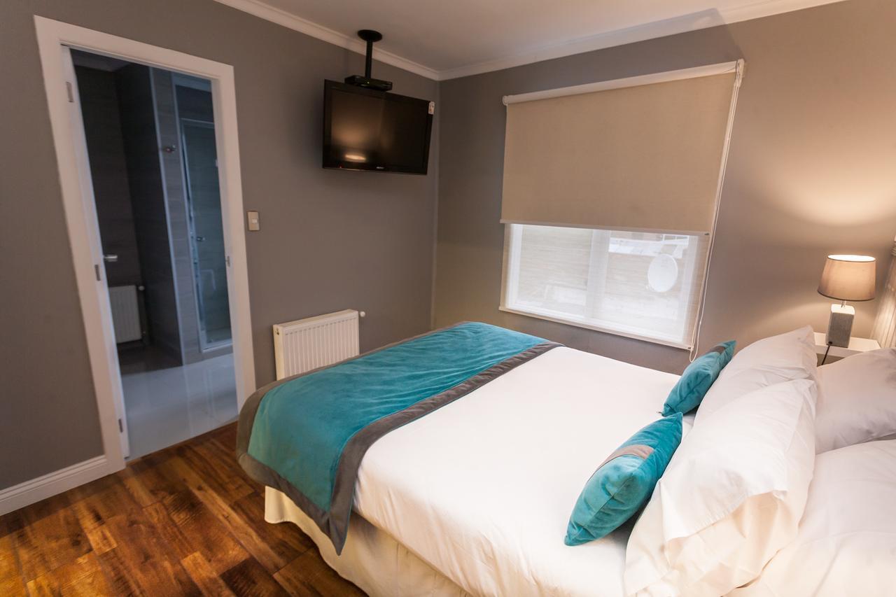 Casa De La Patagonia Hotel Пуерто Наталес Екстериор снимка